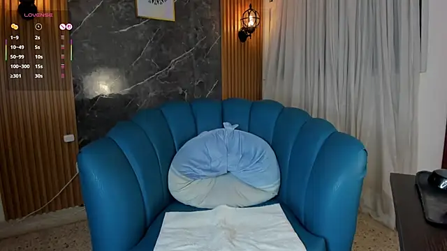 Julie Markk online show from 03-30-26, 07:26