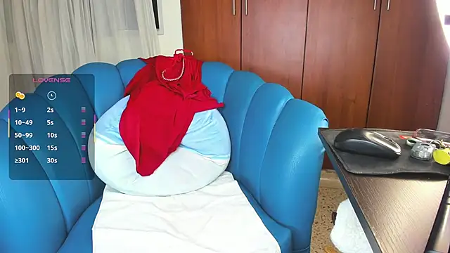 Julie Markk online show from 09-25-25, 08:15