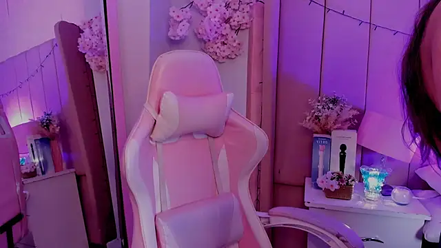 MollyBigBoobs12 online show from 10-16-25, 08:39