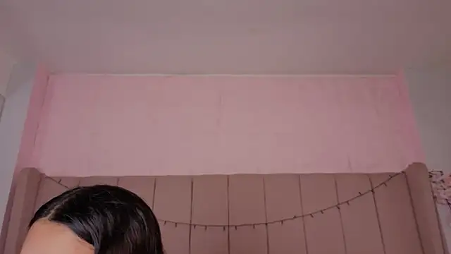 MollyBigBoobs12 online show from 10-21-25, 08:30