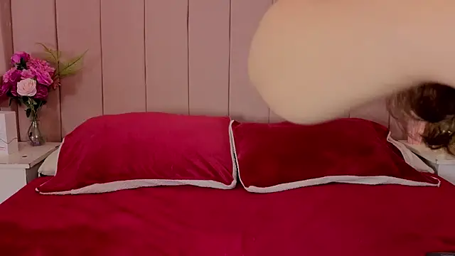 MollyBigBoobs12 online show from 01-06-26, 09:08