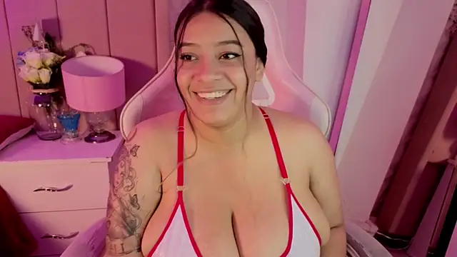 MollyBigBoobs12 online show from 06-02-26, 09:59