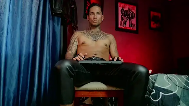 Leonnardo Jaramillo online show from 05-14-26, 02:14