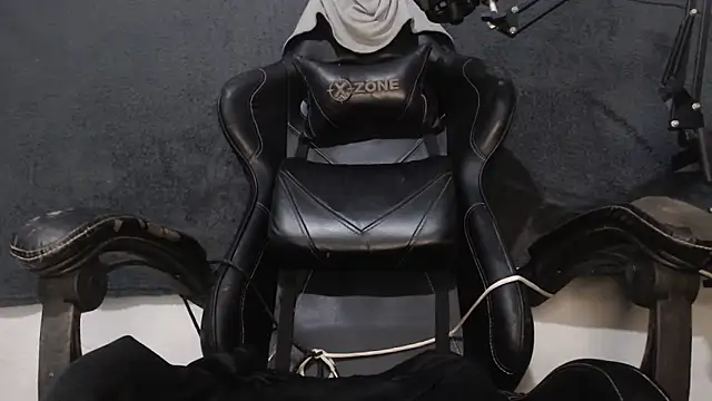 julien xv online show from 03-21-26, 05:06