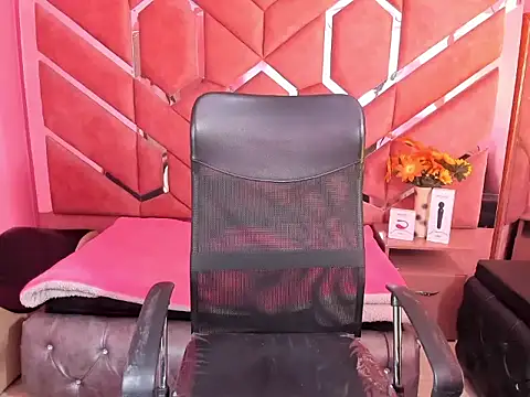 Eimy Sexy  online show from 09-25-25, 01:39