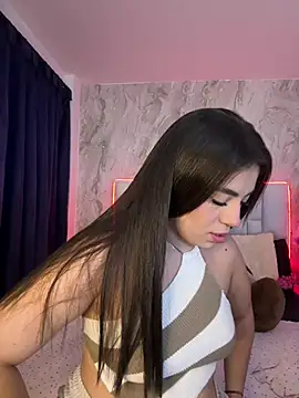 Snapshot of IsabellaAnngel chatting on 07-18-26, 01:03 IsabellaAnngel online show from 07-18-26, 01:03