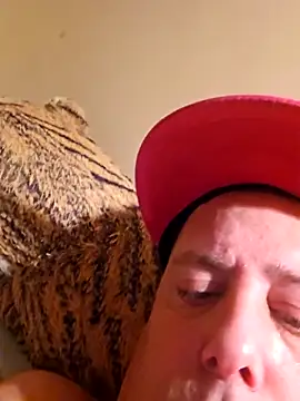 HeteroHotGuy1 online show from 11-01-25, 08:25