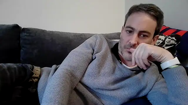 basquehotboy online show from 02-08-25, 04:25