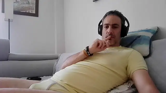 basquehotboy online show from 04-15-26, 10:32