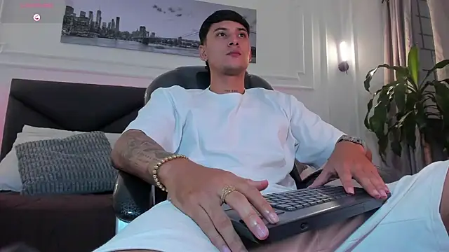 Damian23   online show from 04-01-26, 11:00