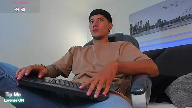 Damian23   online show from 02-01-26, 10:35