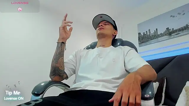 Damian23   online show from 01-07-26, 12:21