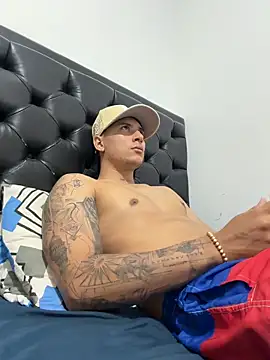 Damian23   online show from 03-11-26, 08:47