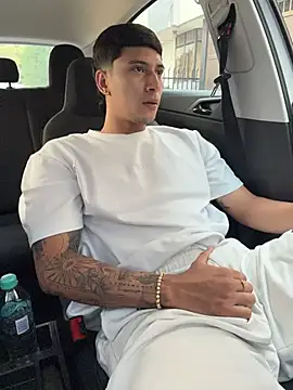 Damian23   online show from 04-01-26, 01:41