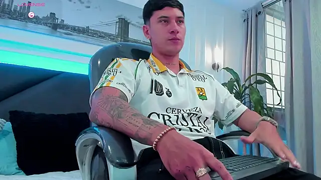 Damian23   online show from 01-09-26, 12:34