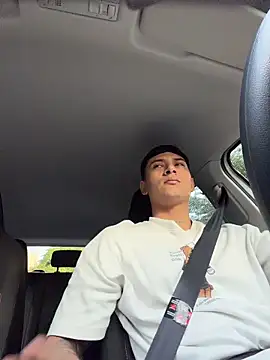 Damian23   online show from 04-18-26, 11:34