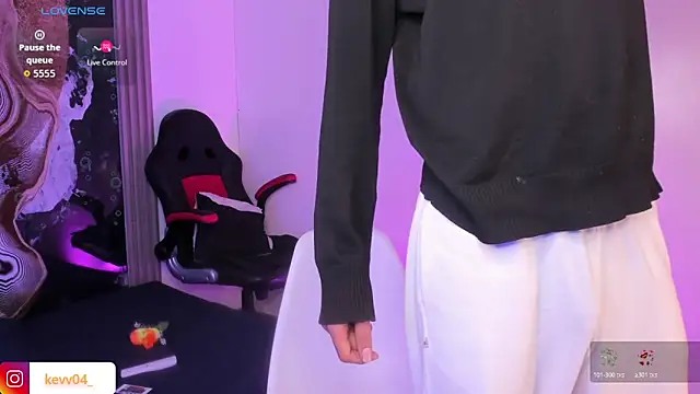 Alexx tc online show from 12-23-25, 05:51