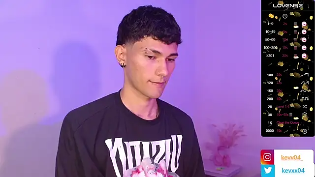 Alexx tc online show from 10-22-25, 04:01