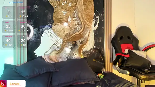 Alexx tc online show from 12-21-25, 04:47