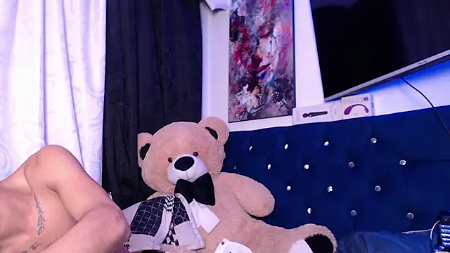 Sexys Boys Hot1 online show from 11-18-25, 02:49