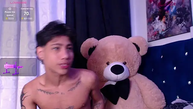 Sexys Boys Hot1 online show from 11-14-25, 02:59