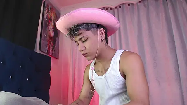 Sexys Boys Hot1 online show from 04-26-26, 01:25