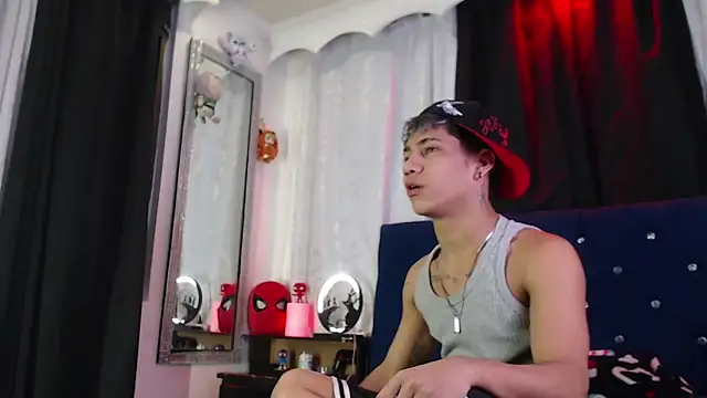 Sexys Boys Hot1 online show from 06-14-26, 12:18