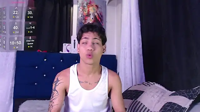 Sexys Boys Hot1 online show from 12-20-25, 02:25