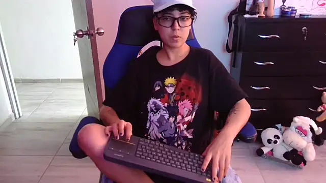 thomascooper7 online show from 12-17-25, 07:19