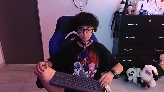 thomascooper7 online show from 02-24-26, 07:37