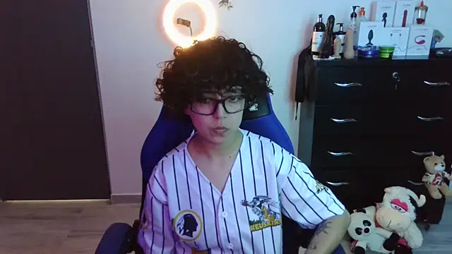 thomascooper7 online show from 10-12-25, 06:20