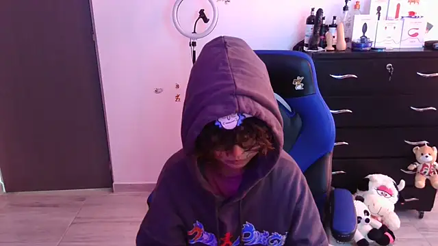 thomascooper7 online show from 11-06-25, 07:29