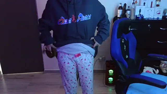 thomascooper7 online show from 10-27-25, 07:15