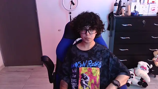 thomascooper7 online show from 11-04-25, 07:06