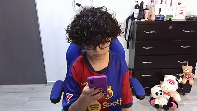 thomascooper7 online show from 09-21-25, 07:19