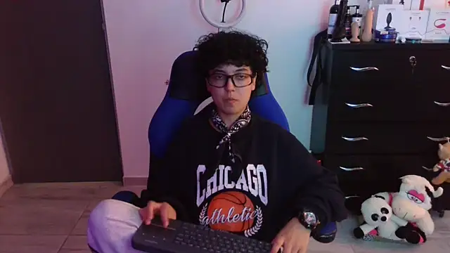 thomascooper7 online show from 02-08-26, 07:22