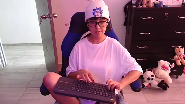 thomascooper7 online show from 11-20-25, 06:08