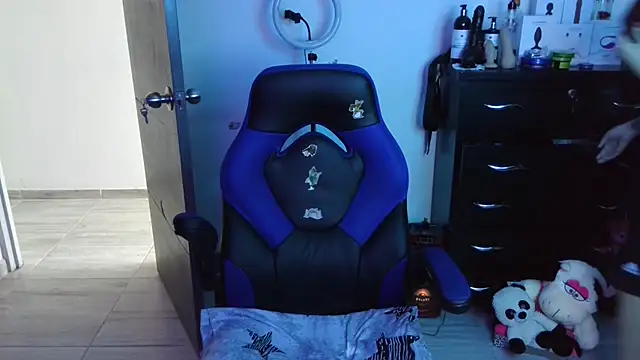 thomascooper7 online show from 10-03-25, 07:04