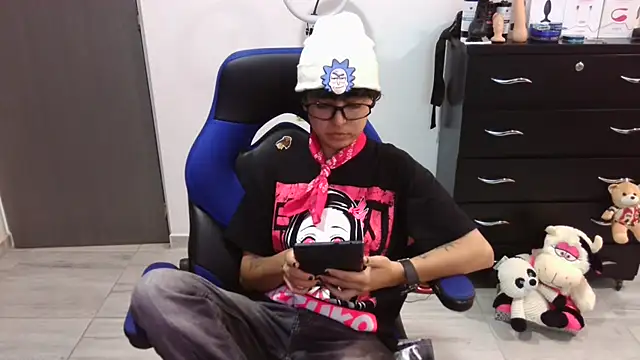 thomascooper7 online show from 01-10-26, 07:20