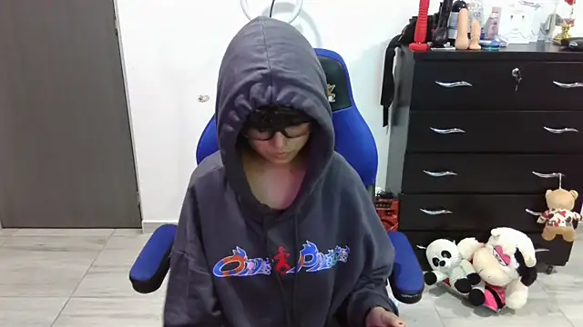 thomascooper7 online show from 03-07-26, 01:23