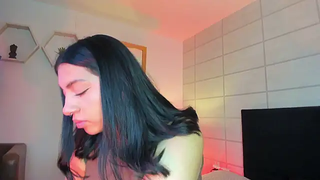 Christine Laam online show from 11-28-25, 12:16