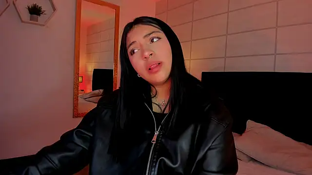 Snapshot of Christine_Laam chatting on 02-24-26, 11:55 Christine Laam online show from 02-24-26, 11:55