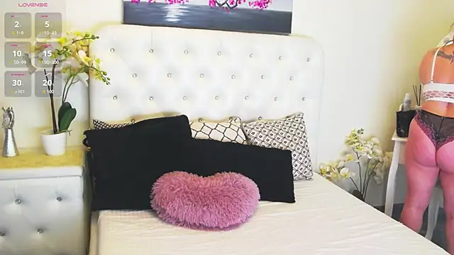 Ysabell01 online show from 04-14-26, 04:28