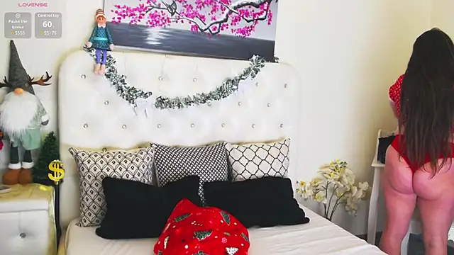 Ysabell01 online show from 12-14-25, 05:24