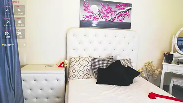 Ysabell01 online show from 11-22-25, 05:28