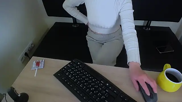 LaimaV  online show from 11-09-25, 09:46