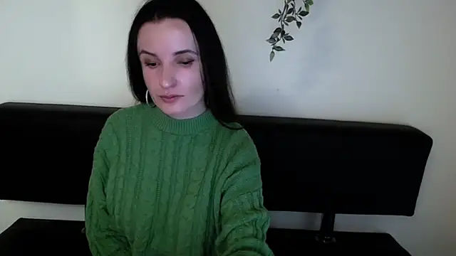 LaimaV  online show from 04-13-26, 09:19