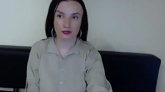 LaimaV  online show from 05-05-26, 05:16