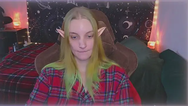 Fluffy muffin  online show from 01-09-26, 09:27