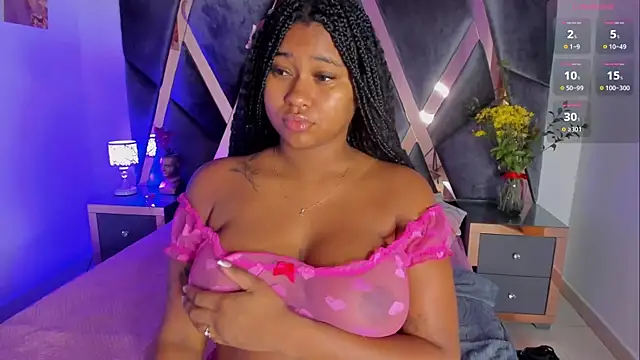 Snapshot of Milan_ebony chatting on 02-21-26, 11:45 Milan ebony online show from 02-21-26, 11:45